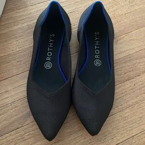 Rothy’s black flats